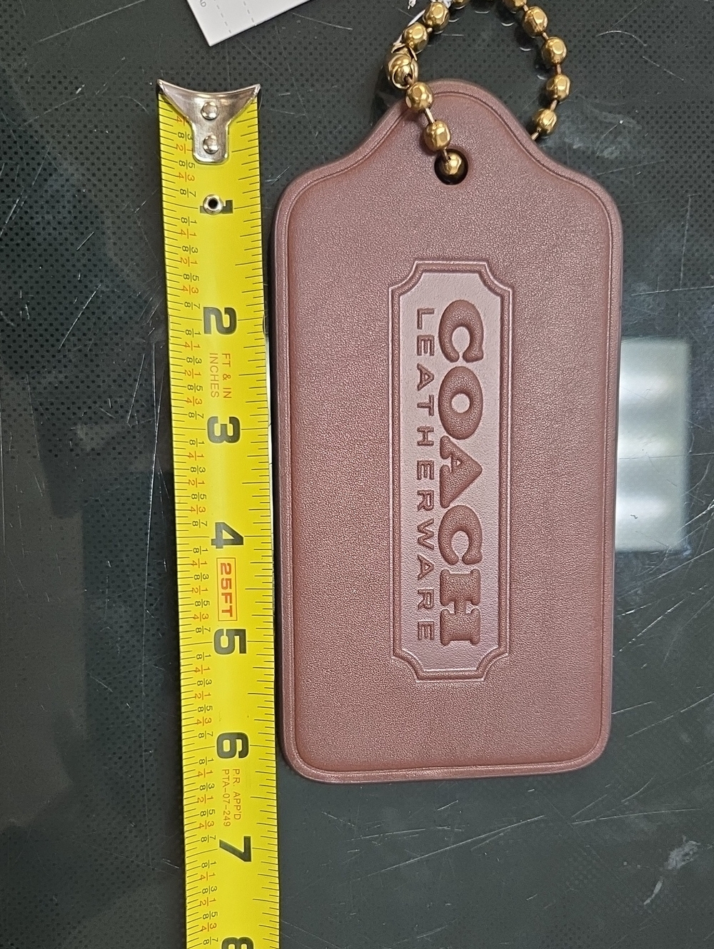 NWT XL Coach Leatherware Hang Tag in Dark Brown with  Chain - Picture 3 of 6